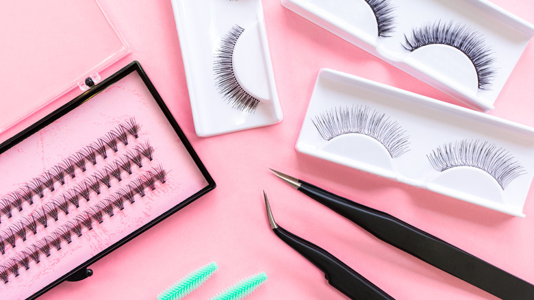 Fake eyelash kit