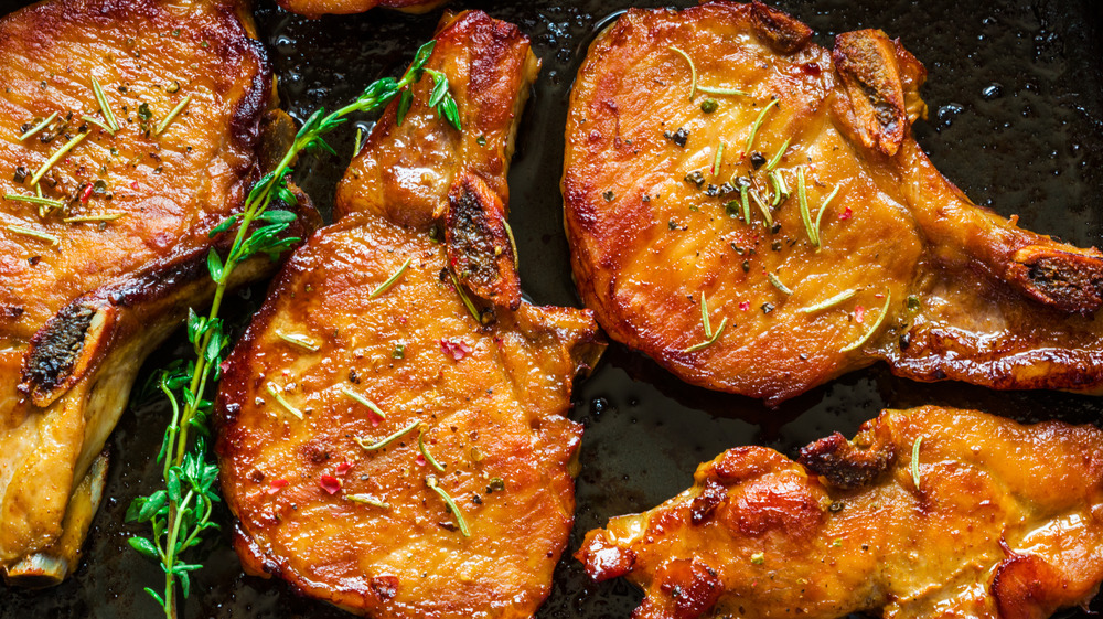 Porkchops with thyme