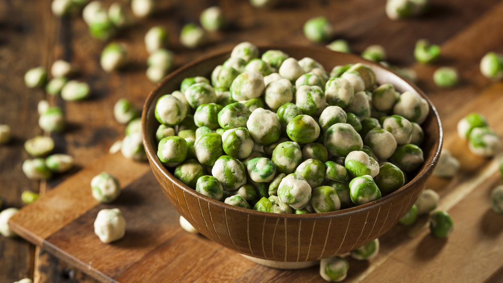 wasabi peas