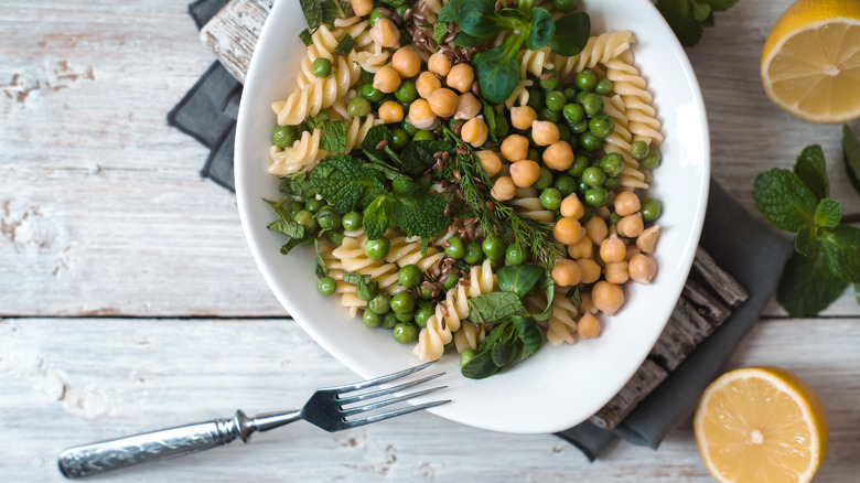 Bowl of pasta with chickpeas and vegetables