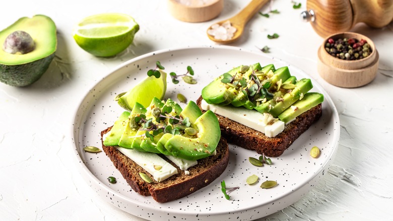 avocado toast 