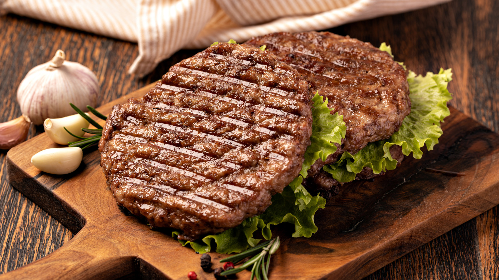 Is Hamburger Meat Spoiled When It Turns Grey or Brown Before Cooking? : Meat  Preparation Tips 