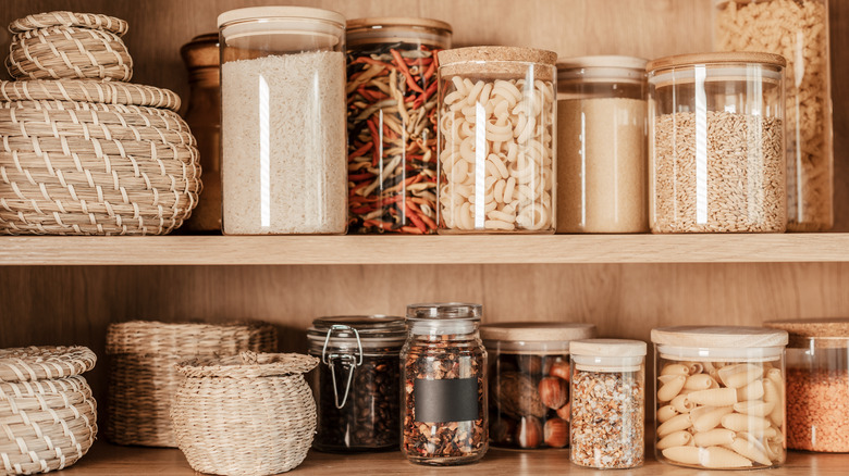 Food storage containers on shelves