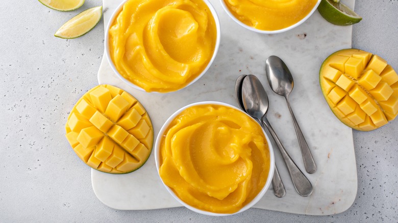 Mango sorbet spread