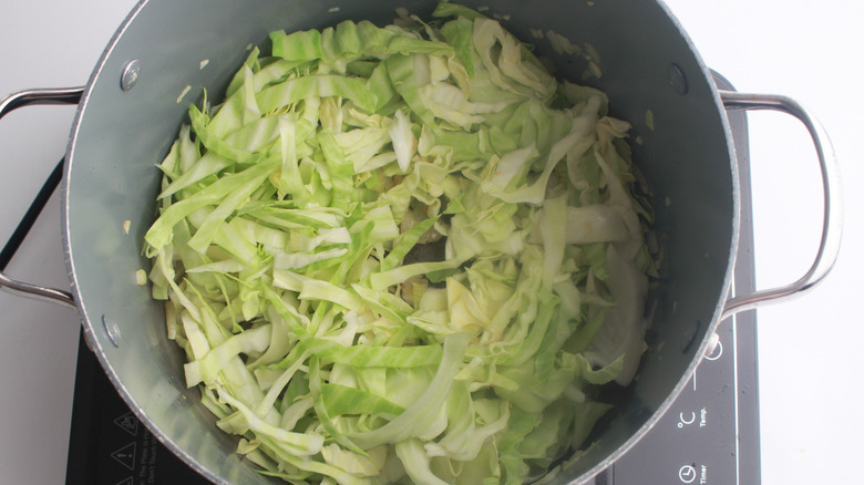 Keto cabbage soup recipe cabbage in a saucepan 