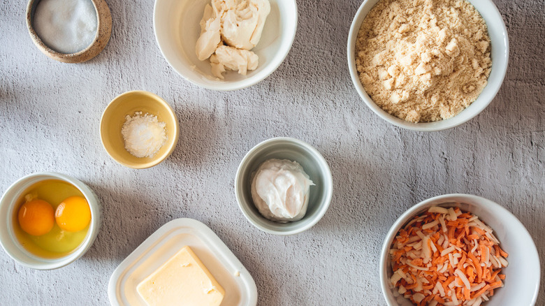 ingredients for keto cheddar biscuits