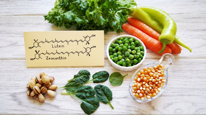 foods rich in lutein and zeaxanthan