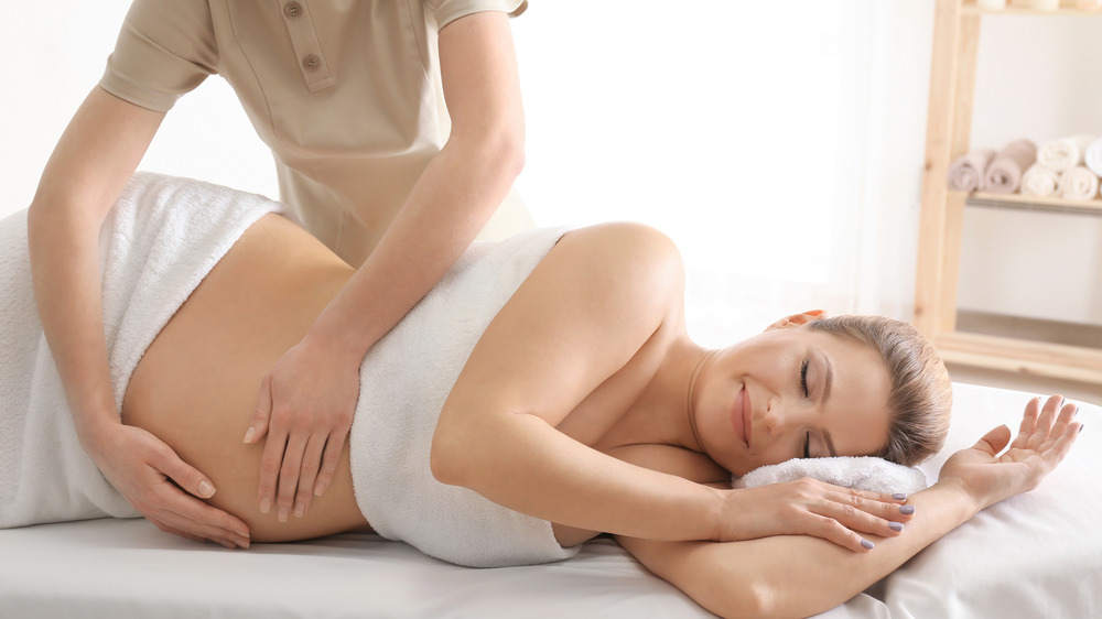 prenatal or pregnanat massage