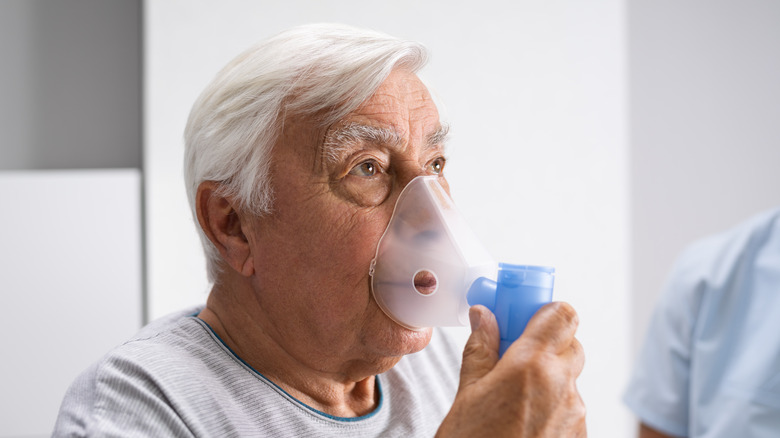 older man with copd