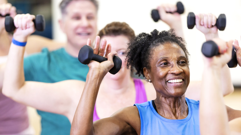 several people enjoying a strength training class