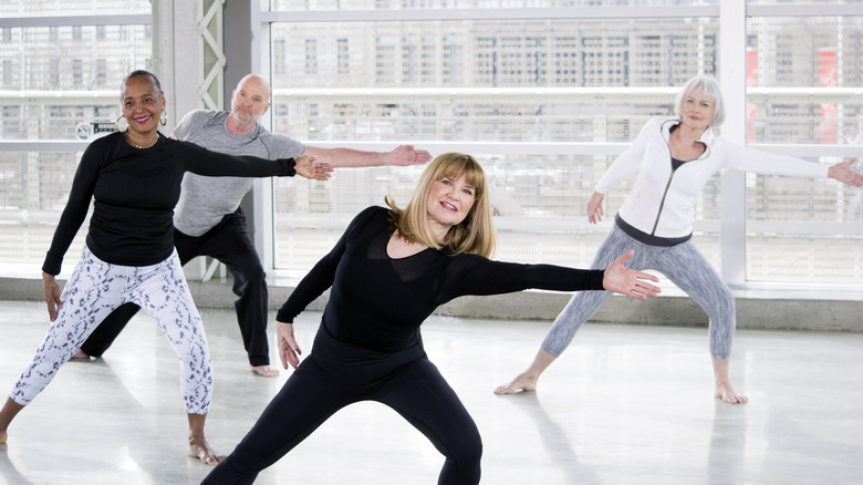 Miranda Esmonde-White leading a fitness class