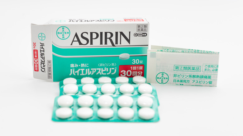 Aspirin box and tablet blister pack