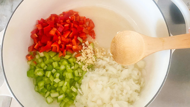 veggies in a pot 