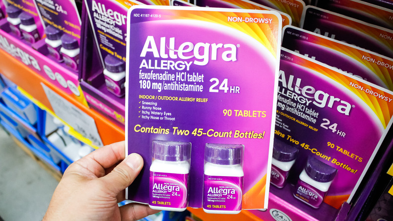 Close up of Allerga package