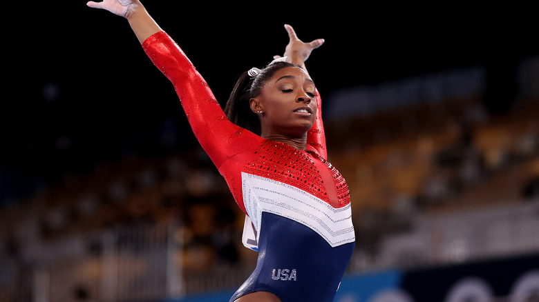 simone biles at olympic games