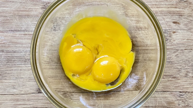 Keto cloud bread egg yolk 