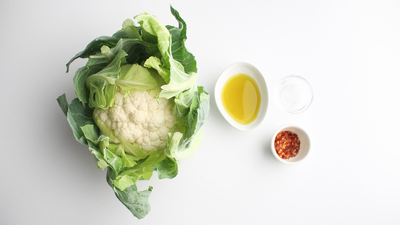 cauliflower, oil, and red pepper