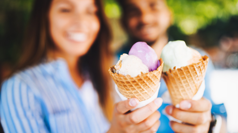 couple eating ice cream