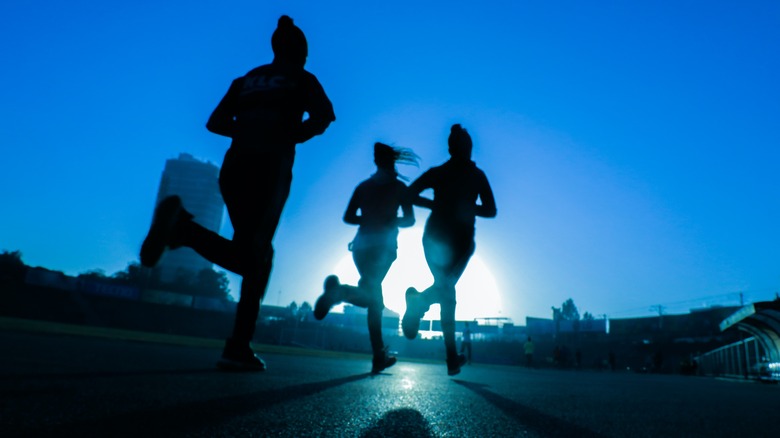 People running