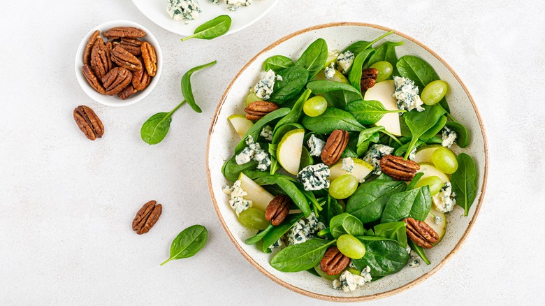 Salad with nuts plant protein