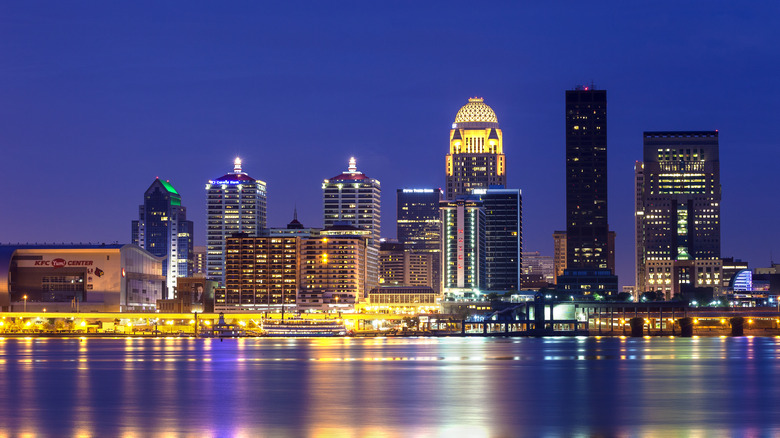 Louisville, Kentucky skyline seen at night