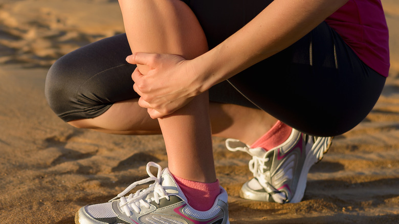 woman with shin splints