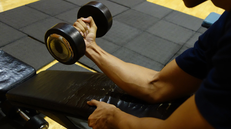 person doing wrist curls