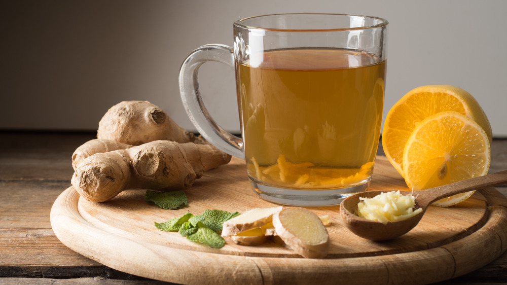 ginger tea with lemon