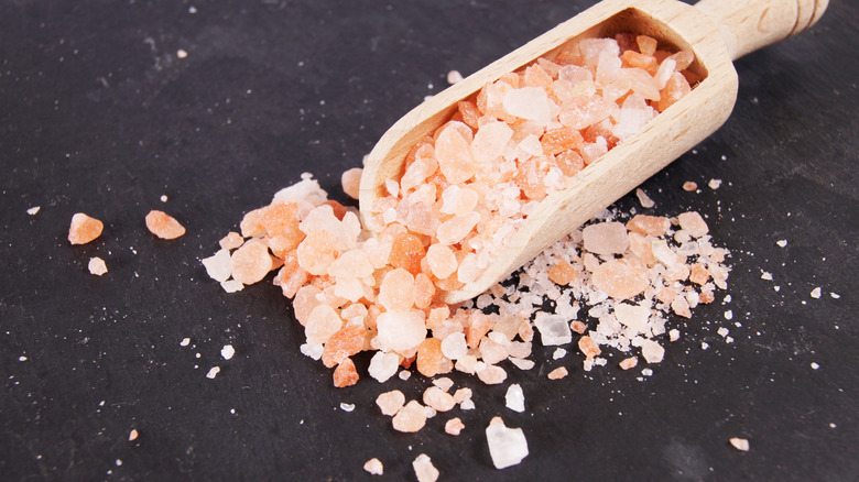 pink Himalayan salt