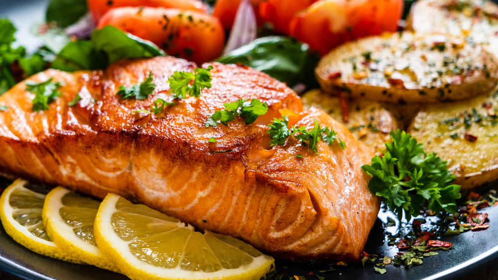 salmon, a healthy fat