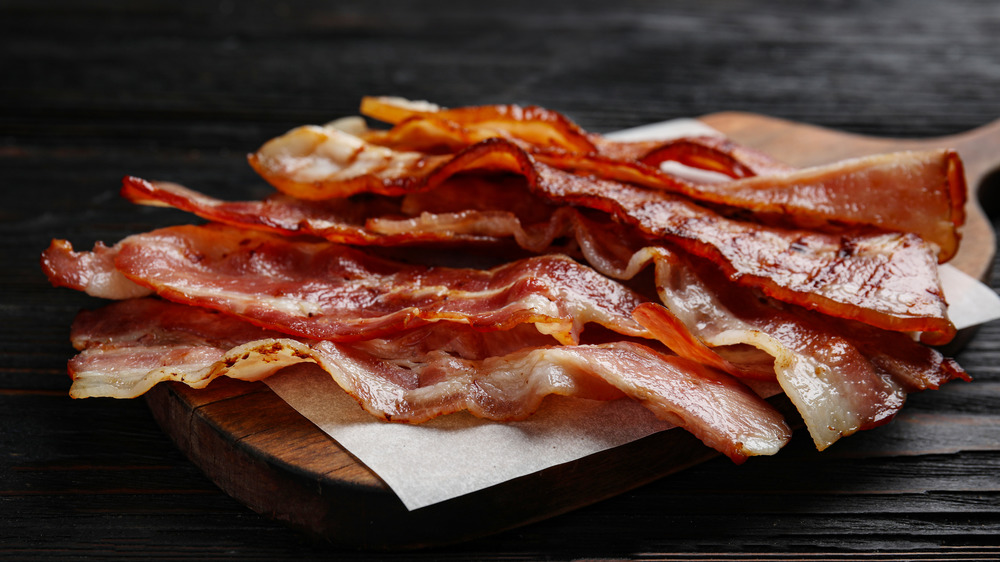 bacon on cutting board