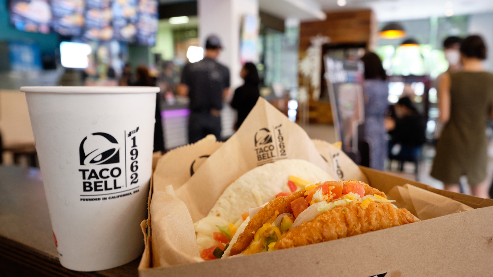 The Healthiest Foods To Order At Taco Bell