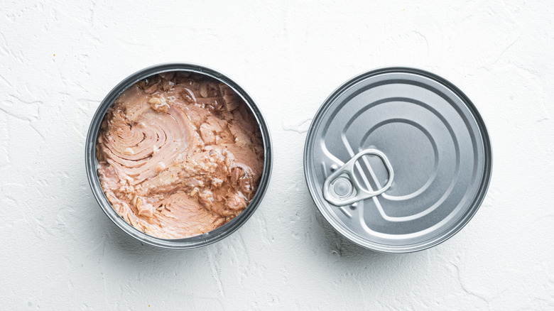 pull-top canned tuna