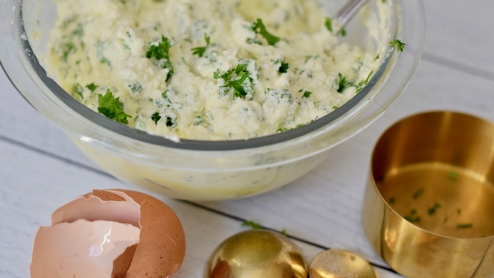 ricotta, egg, and parsley filling