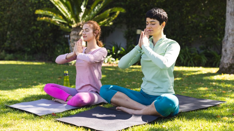 Couple exercising together 