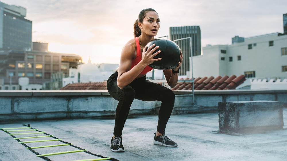 woman doing squats