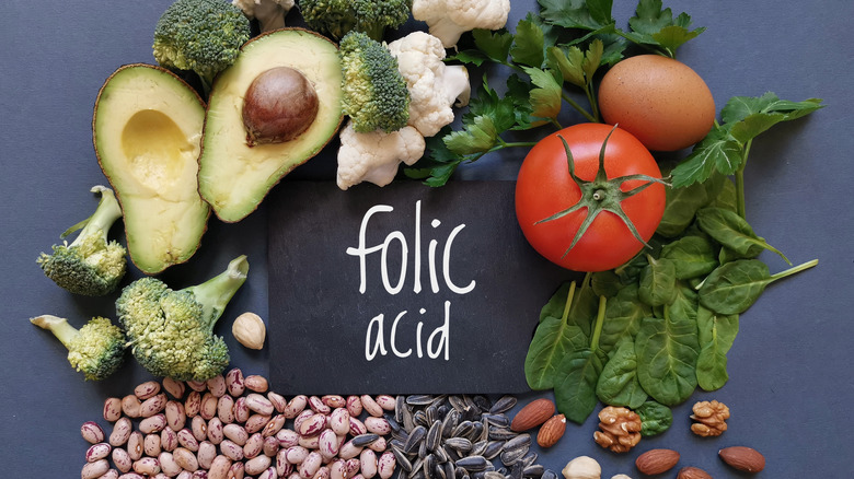 foods containing folic acid