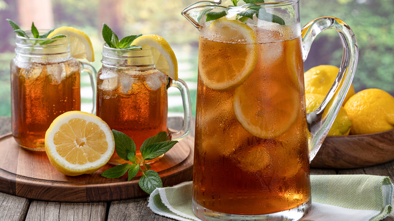 pitcher and glasses of iced tea