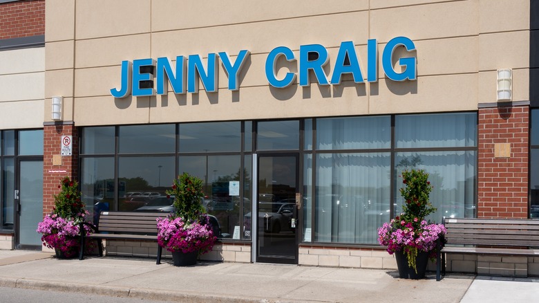 Exterior of a Jenny Craig location