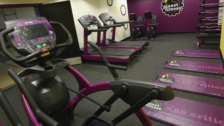 planet fitness treadmills and equipment