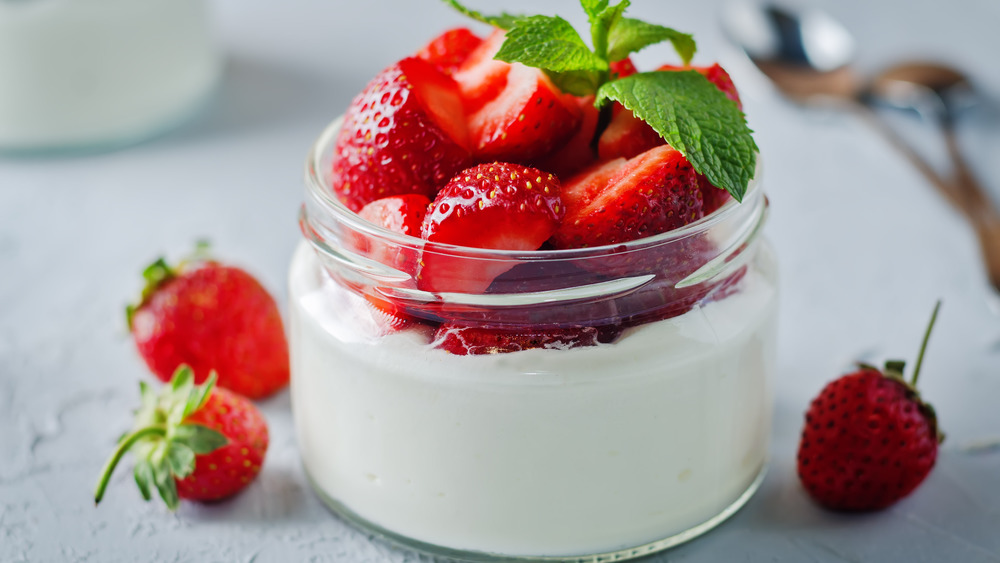 Berry and yogurt parfait