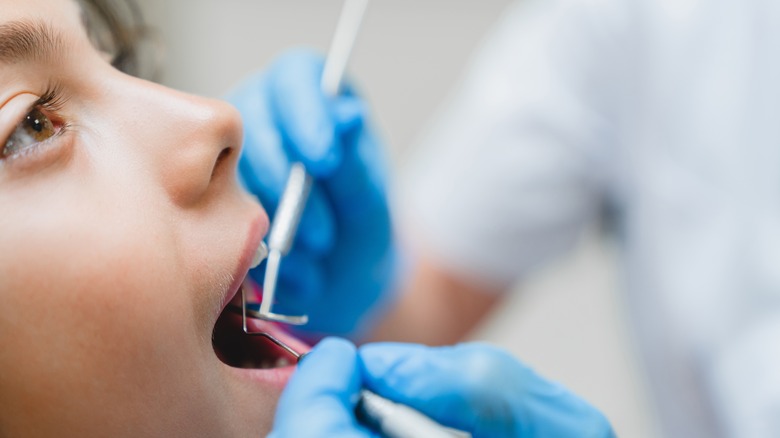 Dental exam on child