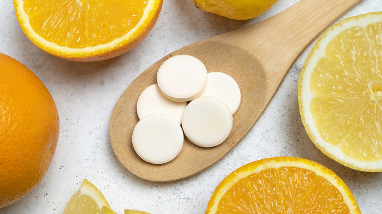 Spoonful of vitamin C supplements