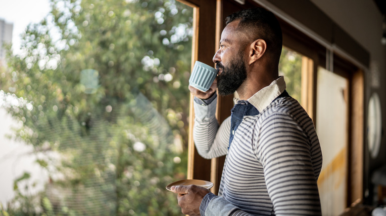 Man drinking tea