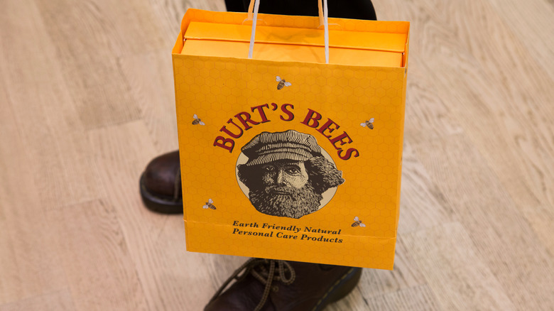 Burt Shavitz's face on a Burt's Bees bag 