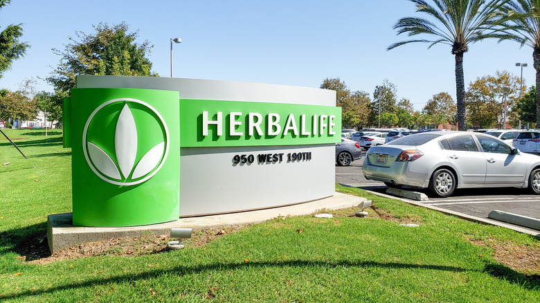 Herbalife sign in California
