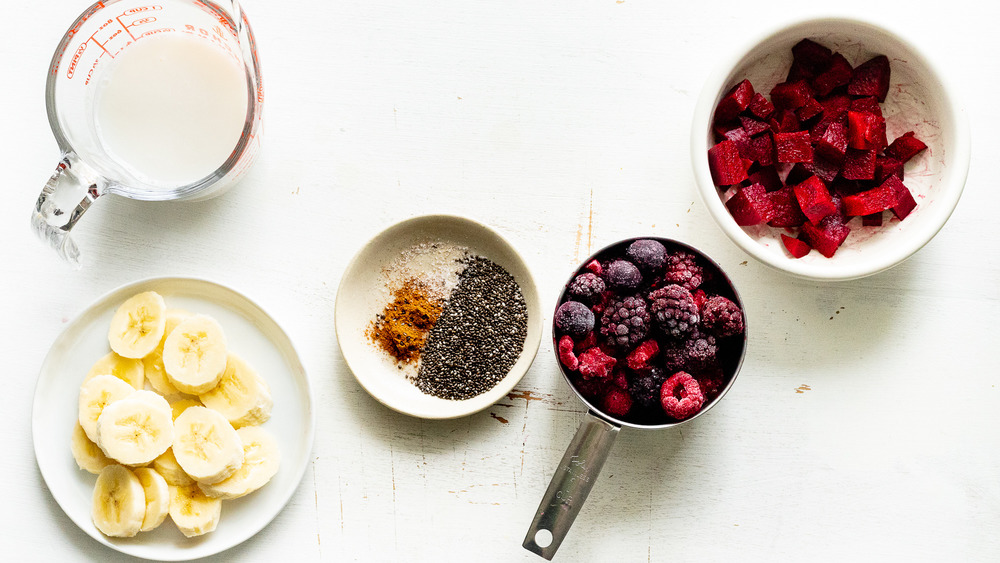 ingredients for beet smoothie