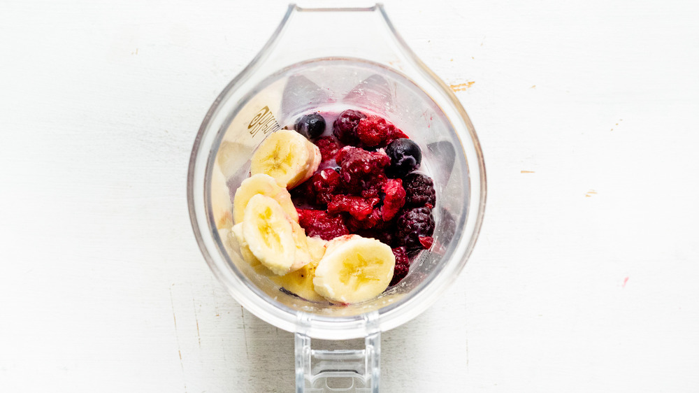 blender with fruit and beets