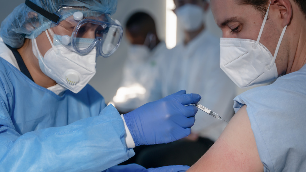 getting the second dose of vaccine