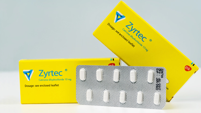 packet of Zyrtec pills